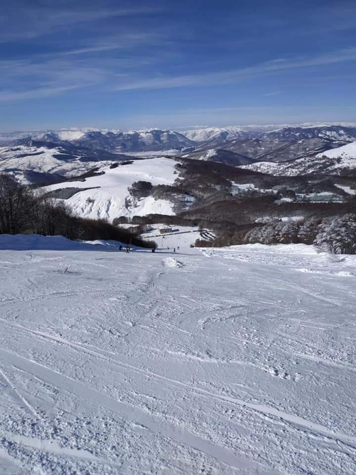 Alpina Suites Kastoriá Eksteriør bilde